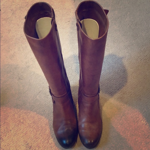 Boots - Picture 1 of 3